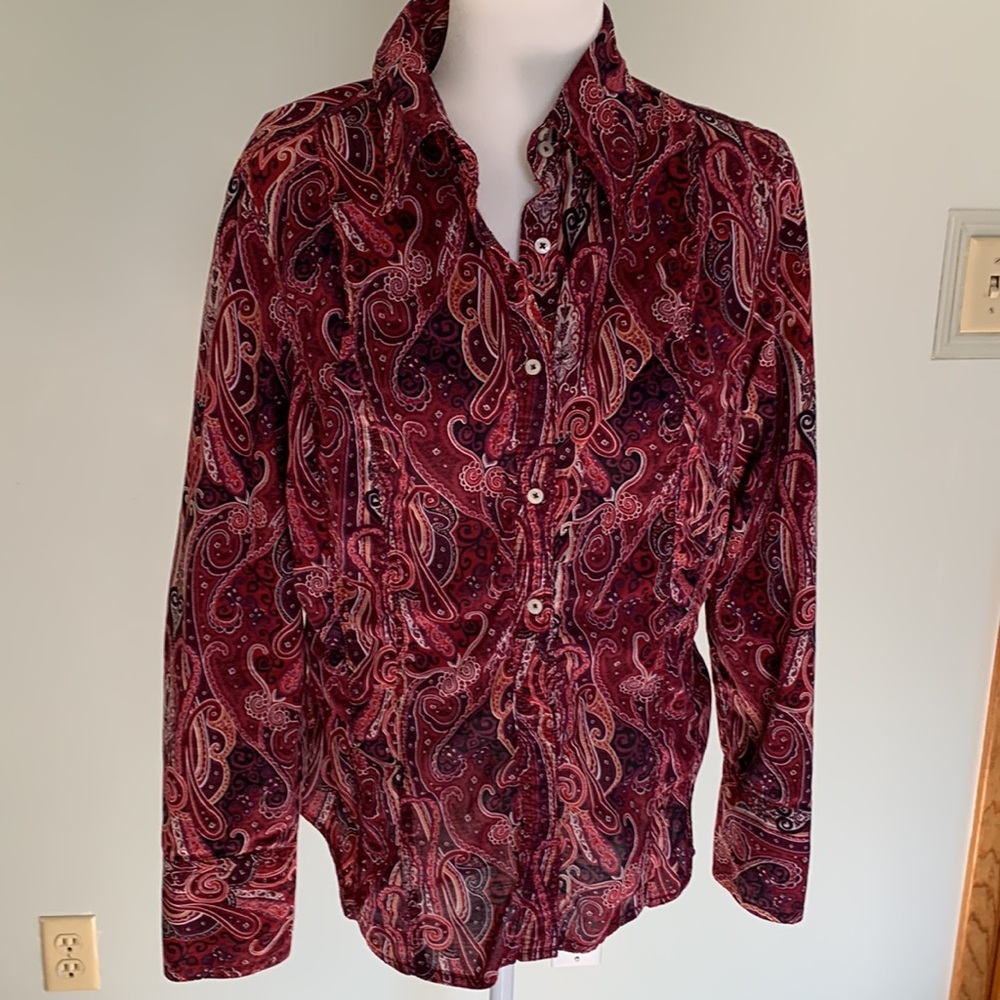 Ladies red paisley fitted Tommy Hilfiger shirt